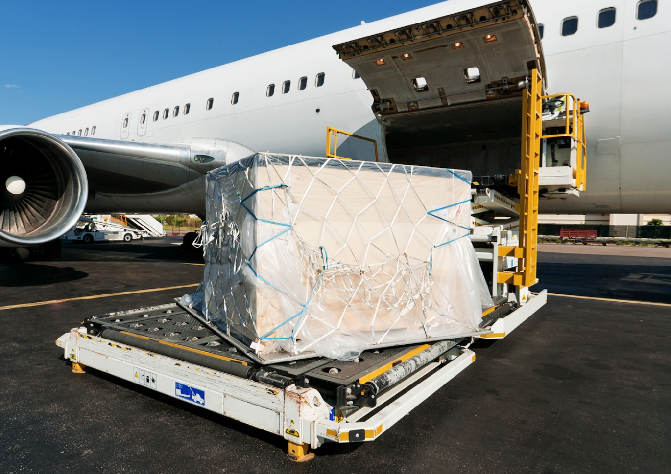 Airplane carrying cargo for Standard Air Freight service by Silverline Shipping